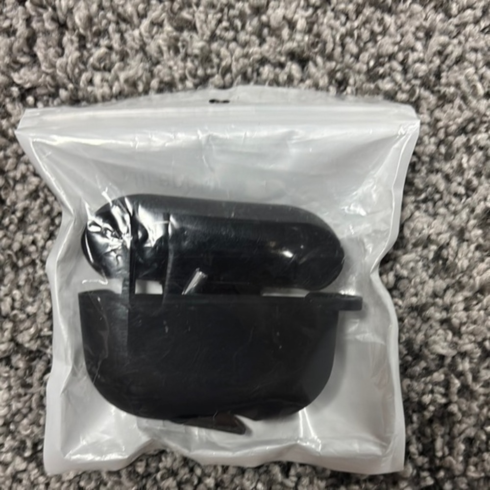 Silicone AirPod pro case- Black